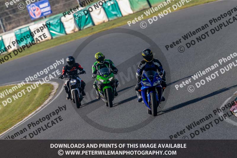 PJM Wedding Photography;enduro digital images;event digital images;eventdigitalimages;mallory park;mallory park photographs;mallory park trackday;mallory park trackday photographs;no limits trackdays;peter wileman photography;racing digital images;trackday digital images;trackday photos